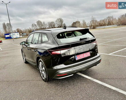 Черный Шкода Enyaq iV, объемом двигателя 0 л и пробегом 186 тыс. км за 18950 $, фото 10 на Automoto.ua