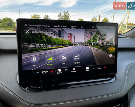 Черный Шкода Enyaq iV, объемом двигателя 0 л и пробегом 49 тыс. км за 28250 $, фото 95 на Automoto.ua