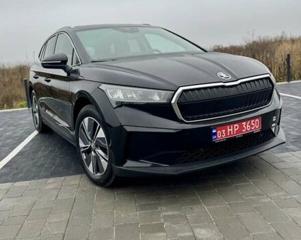 Черный Шкода Enyaq iV, объемом двигателя 0 л и пробегом 269 тыс. км за 16800 $, фото 2 на Automoto.ua