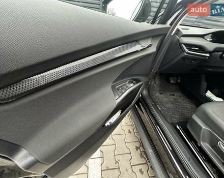 Черный Шкода Enyaq iV, объемом двигателя 0 л и пробегом 51 тыс. км за 21300 $, фото 26 на Automoto.ua
