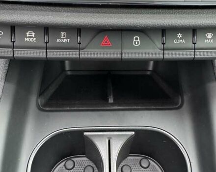 Черный Шкода Enyaq iV, объемом двигателя 0 л и пробегом 269 тыс. км за 16800 $, фото 48 на Automoto.ua