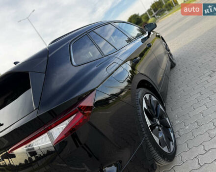 Черный Шкода Enyaq iV, объемом двигателя 0 л и пробегом 49 тыс. км за 28250 $, фото 38 на Automoto.ua