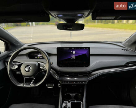 Черный Шкода Enyaq iV, объемом двигателя 0 л и пробегом 49 тыс. км за 28250 $, фото 130 на Automoto.ua