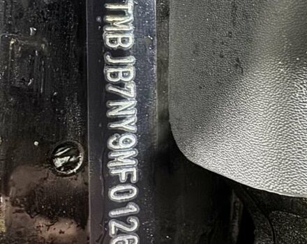 Черный Шкода Enyaq iV, объемом двигателя 0 л и пробегом 269 тыс. км за 16800 $, фото 83 на Automoto.ua