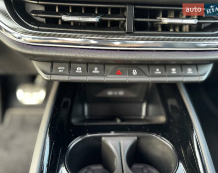 Черный Шкода Enyaq iV, объемом двигателя 0 л и пробегом 49 тыс. км за 28250 $, фото 91 на Automoto.ua