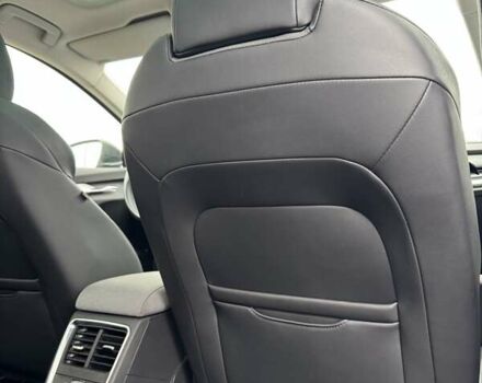 Черный Шкода Enyaq iV, объемом двигателя 0 л и пробегом 269 тыс. км за 16800 $, фото 56 на Automoto.ua