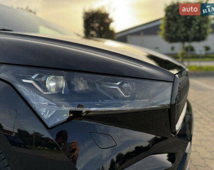 Черный Шкода Enyaq iV, объемом двигателя 0 л и пробегом 49 тыс. км за 28250 $, фото 78 на Automoto.ua