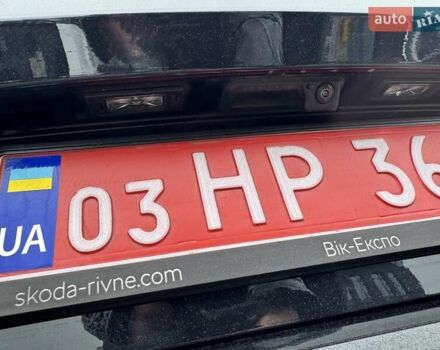 Черный Шкода Enyaq iV, объемом двигателя 0 л и пробегом 269 тыс. км за 16800 $, фото 26 на Automoto.ua