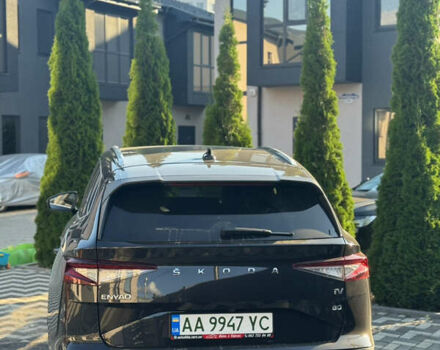 Черный Шкода Enyaq iV, объемом двигателя 0 л и пробегом 122 тыс. км за 24500 $, фото 1 на Automoto.ua