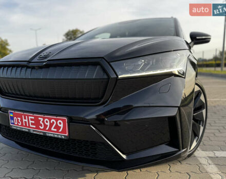 Черный Шкода Enyaq iV, объемом двигателя 0 л и пробегом 49 тыс. км за 28250 $, фото 15 на Automoto.ua