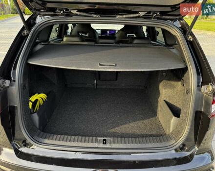 Черный Шкода Enyaq iV, объемом двигателя 0 л и пробегом 49 тыс. км за 28250 $, фото 108 на Automoto.ua