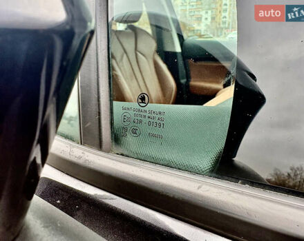 Черный Шкода Enyaq iV, объемом двигателя 0 л и пробегом 186 тыс. км за 18950 $, фото 44 на Automoto.ua