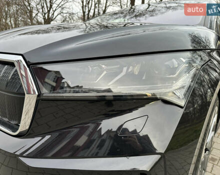 Чорний Шкода Enyaq iV, об'ємом двигуна 0 л та пробігом 150 тис. км за 24700 $, фото 8 на Automoto.ua