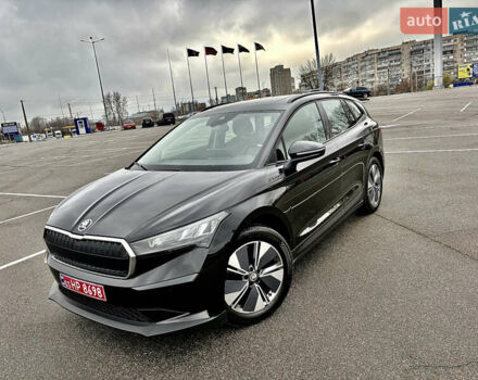 Черный Шкода Enyaq iV, объемом двигателя 0 л и пробегом 186 тыс. км за 18950 $, фото 5 на Automoto.ua