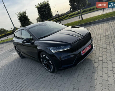 Черный Шкода Enyaq iV, объемом двигателя 0 л и пробегом 49 тыс. км за 28250 $, фото 61 на Automoto.ua