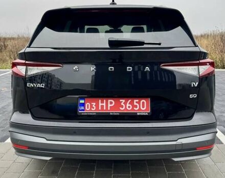 Черный Шкода Enyaq iV, объемом двигателя 0 л и пробегом 269 тыс. км за 16800 $, фото 7 на Automoto.ua