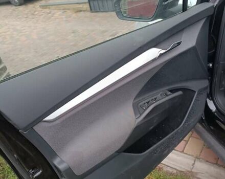 Черный Шкода Enyaq iV, объемом двигателя 0 л и пробегом 214 тыс. км за 16000 $, фото 6 на Automoto.ua