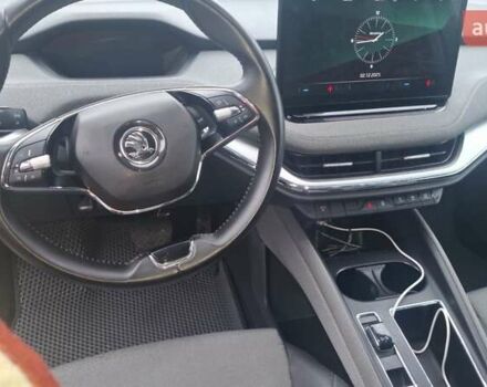 Чорний Шкода Enyaq iV, об'ємом двигуна 0 л та пробігом 90 тис. км за 22900 $, фото 6 на Automoto.ua