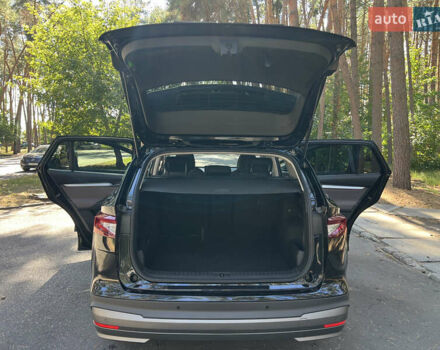 Шкода Enyaq iV 2021 в Черкассах на Automoto.ua Черный Шкода Enyaq iV, объемом двигателя 0 л и пробегом 24 тыс. км за 22500 $, фото 10 на Automoto.ua