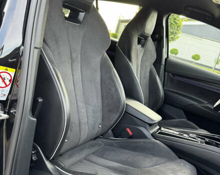 Черный Шкода Enyaq iV, объемом двигателя 0 л и пробегом 49 тыс. км за 28250 $, фото 119 на Automoto.ua