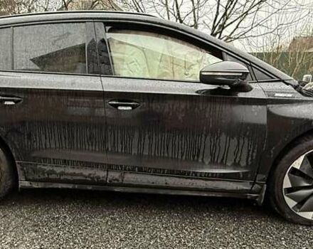 Чорний Шкода Enyaq iV, об'ємом двигуна 0 л та пробігом 164 тис. км за 13800 $, фото 3 на Automoto.ua