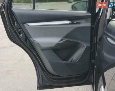 Черный Шкода Enyaq iV, объемом двигателя 0 л и пробегом 231 тыс. км за 18250 $, фото 22 на Automoto.ua