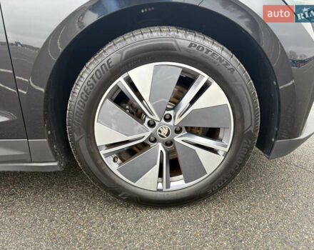 Черный Шкода Enyaq iV, объемом двигателя 0 л и пробегом 186 тыс. км за 18950 $, фото 49 на Automoto.ua