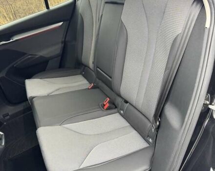 Черный Шкода Enyaq iV, объемом двигателя 0 л и пробегом 269 тыс. км за 16800 $, фото 51 на Automoto.ua