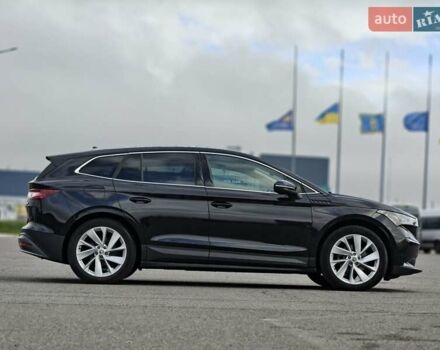 Черный Шкода Enyaq iV, объемом двигателя 0 л и пробегом 231 тыс. км за 18250 $, фото 7 на Automoto.ua
