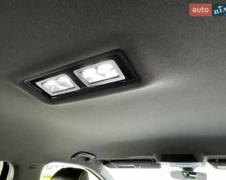 Черный Шкода Enyaq iV, объемом двигателя 0 л и пробегом 49 тыс. км за 28250 $, фото 132 на Automoto.ua