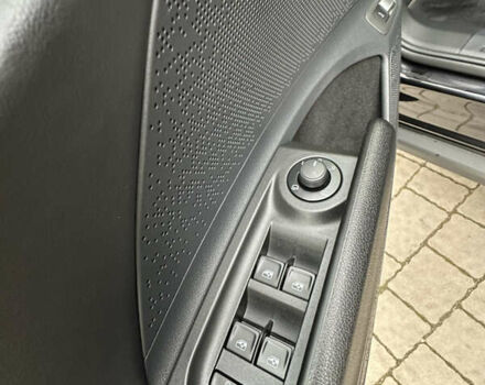 Чорний Шкода Enyaq iV, об'ємом двигуна 0 л та пробігом 150 тис. км за 24700 $, фото 12 на Automoto.ua