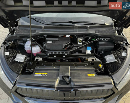 Черный Шкода Enyaq iV, объемом двигателя 0 л и пробегом 49 тыс. км за 28250 $, фото 68 на Automoto.ua