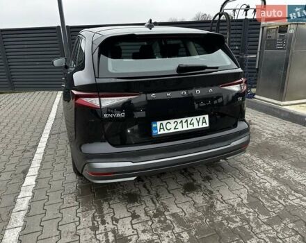 Черный Шкода Enyaq iV, объемом двигателя 0 л и пробегом 51 тыс. км за 21300 $, фото 6 на Automoto.ua
