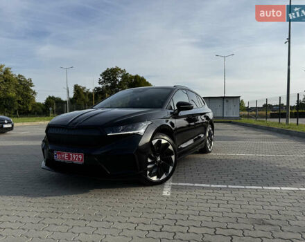 Черный Шкода Enyaq iV, объемом двигателя 0 л и пробегом 49 тыс. км за 28250 $, фото 8 на Automoto.ua