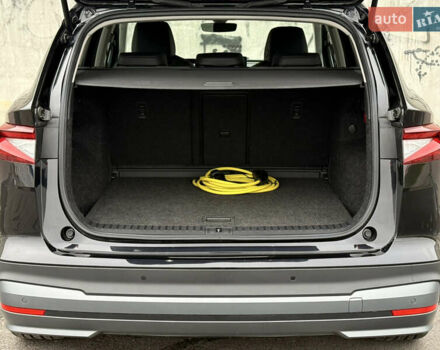 Черный Шкода Enyaq iV, объемом двигателя 0 л и пробегом 113 тыс. км за 27920 $, фото 35 на Automoto.ua