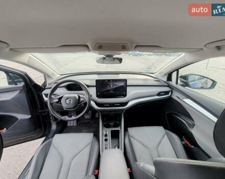 Черный Шкода Enyaq iV, объемом двигателя 0 л и пробегом 231 тыс. км за 18250 $, фото 9 на Automoto.ua