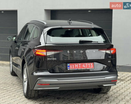 Черный Шкода Enyaq iV, объемом двигателя 0 л и пробегом 160 тыс. км за 18700 $, фото 29 на Automoto.ua