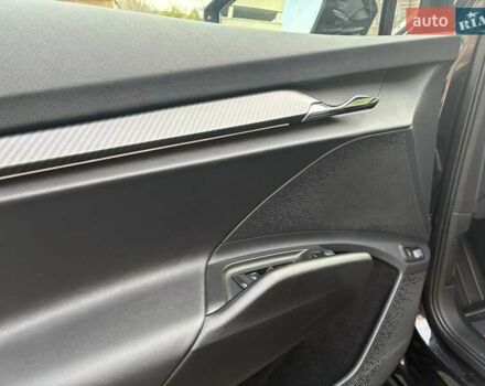 Черный Шкода Enyaq iV, объемом двигателя 0 л и пробегом 144 тыс. км за 26999 $, фото 109 на Automoto.ua