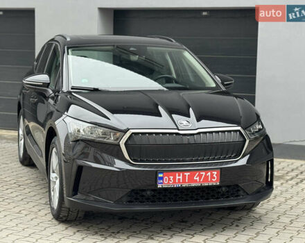 Черный Шкода Enyaq iV, объемом двигателя 0 л и пробегом 160 тыс. км за 18700 $, фото 16 на Automoto.ua