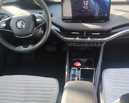 Черный Шкода Enyaq iV, объемом двигателя 0 л и пробегом 198 тыс. км за 19999 $, фото 17 на Automoto.ua