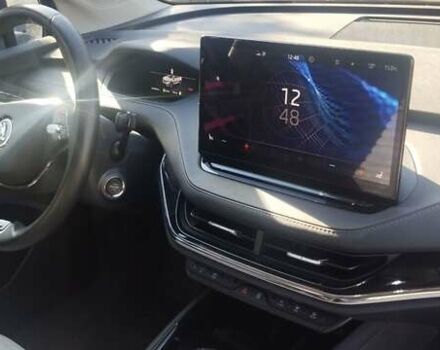 Черный Шкода Enyaq iV, объемом двигателя 0 л и пробегом 198 тыс. км за 19999 $, фото 15 на Automoto.ua