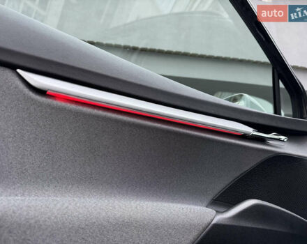 Черный Шкода Enyaq iV, объемом двигателя 0 л и пробегом 160 тыс. км за 18700 $, фото 54 на Automoto.ua