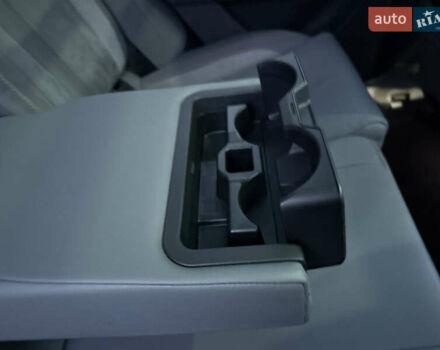 Черный Шкода Enyaq iV, объемом двигателя 0 л и пробегом 163 тыс. км за 24600 $, фото 17 на Automoto.ua