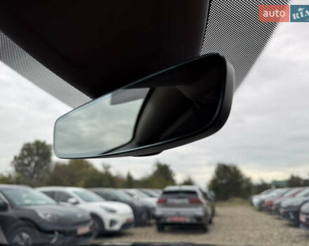 Черный Шкода Enyaq iV, объемом двигателя 0 л и пробегом 111 тыс. км за 27400 $, фото 43 на Automoto.ua