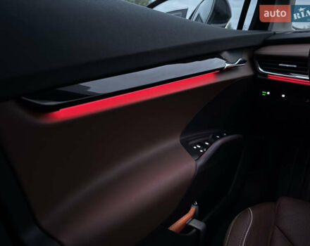 Черный Шкода Enyaq iV, объемом двигателя 0 л и пробегом 111 тыс. км за 27400 $, фото 32 на Automoto.ua