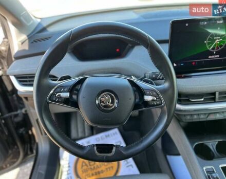 Чорний Шкода Enyaq iV, об'ємом двигуна 0 л та пробігом 6 тис. км за 25990 $, фото 2 на Automoto.ua