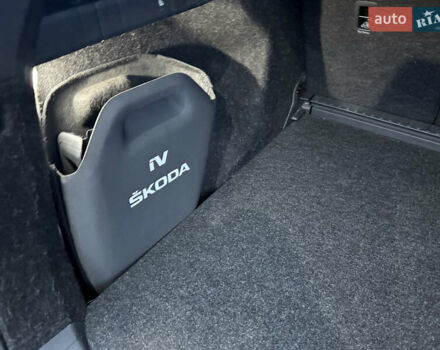 Черный Шкода Enyaq iV, объемом двигателя 0 л и пробегом 163 тыс. км за 24600 $, фото 23 на Automoto.ua