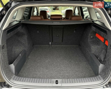 Черный Шкода Enyaq iV, объемом двигателя 0 л и пробегом 111 тыс. км за 28400 $, фото 105 на Automoto.ua