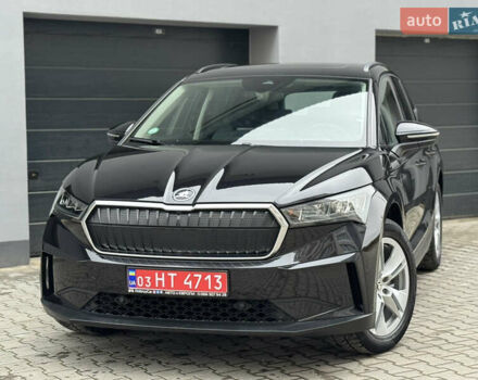 Черный Шкода Enyaq iV, объемом двигателя 0 л и пробегом 160 тыс. км за 18700 $, фото 11 на Automoto.ua