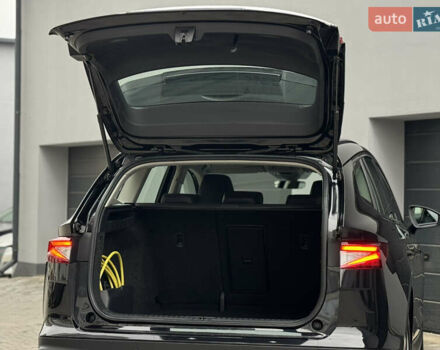 Черный Шкода Enyaq iV, объемом двигателя 0 л и пробегом 160 тыс. км за 18700 $, фото 44 на Automoto.ua